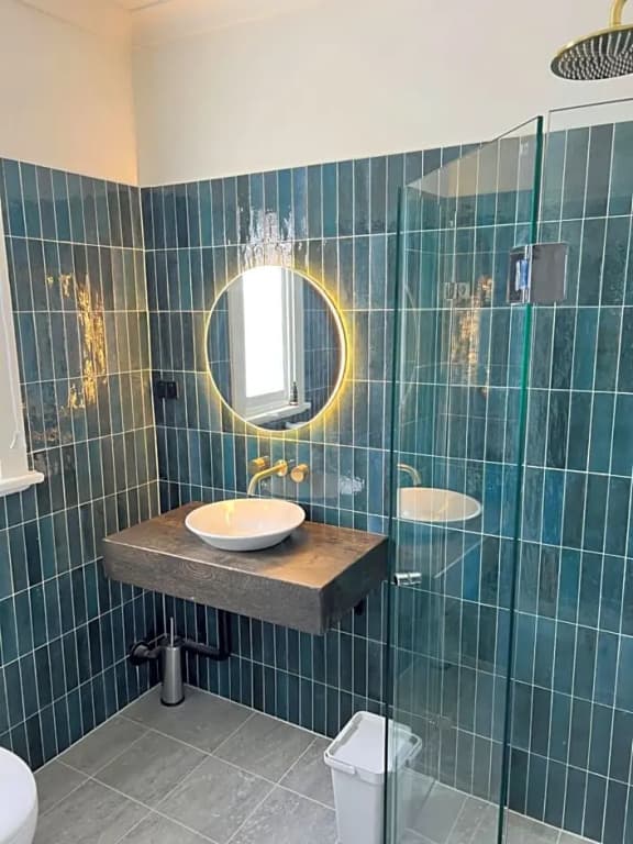 Native Rose Hotel - photo 7