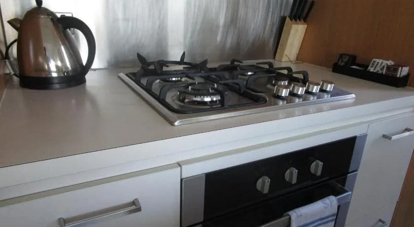 Harbour Escape Apartments - photo 19