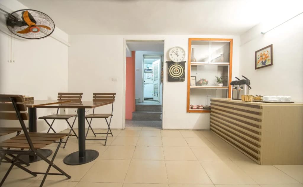 AZ Hanoi Hostel - photo 11