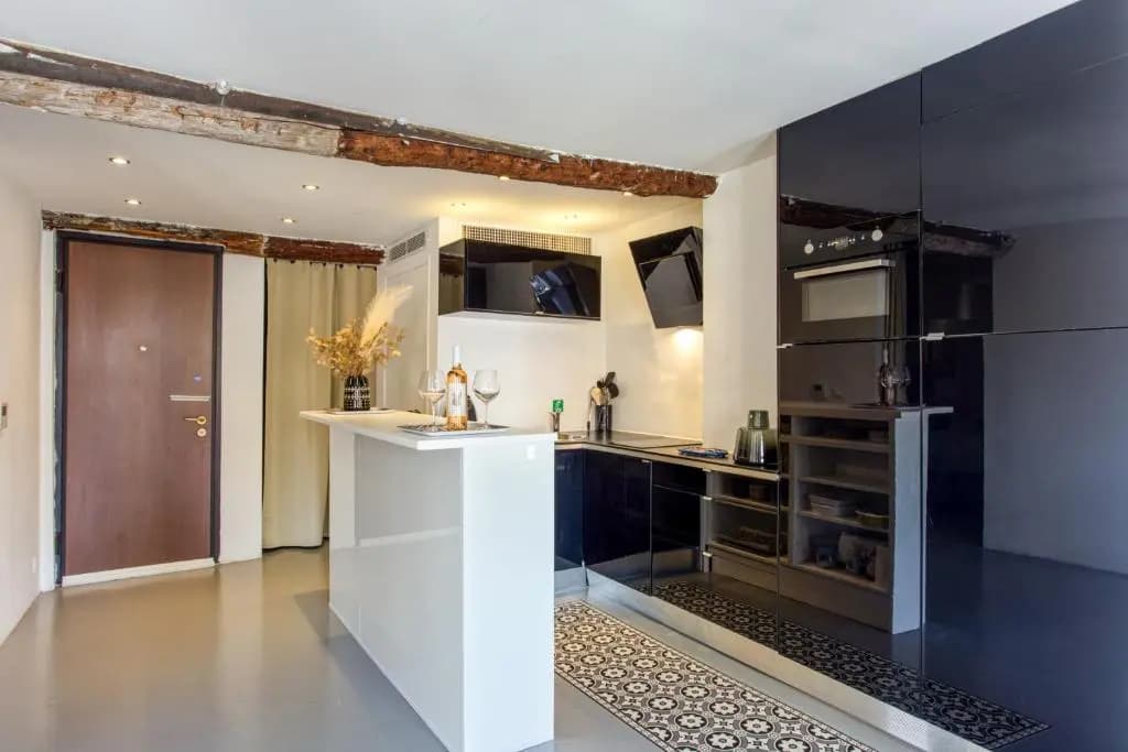 Ross 5- F2, Lumineux, Balcon, Loft, Clim, Vieux-Nice - photo 43