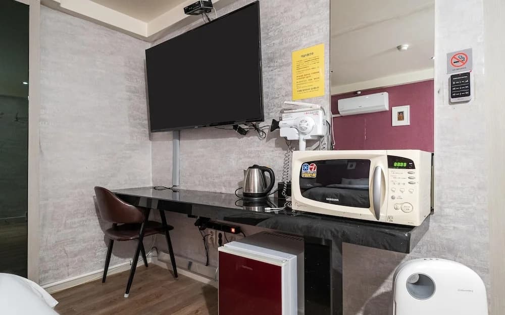 If Hotel - photo 14