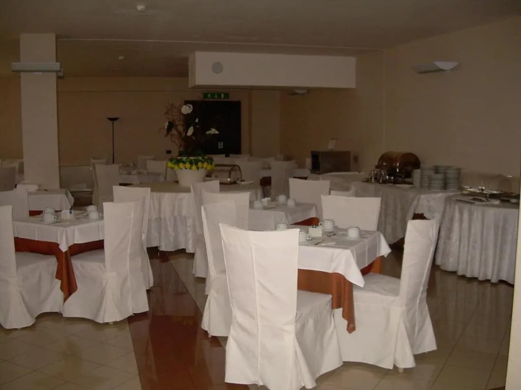 Hotel Zone - photo 23