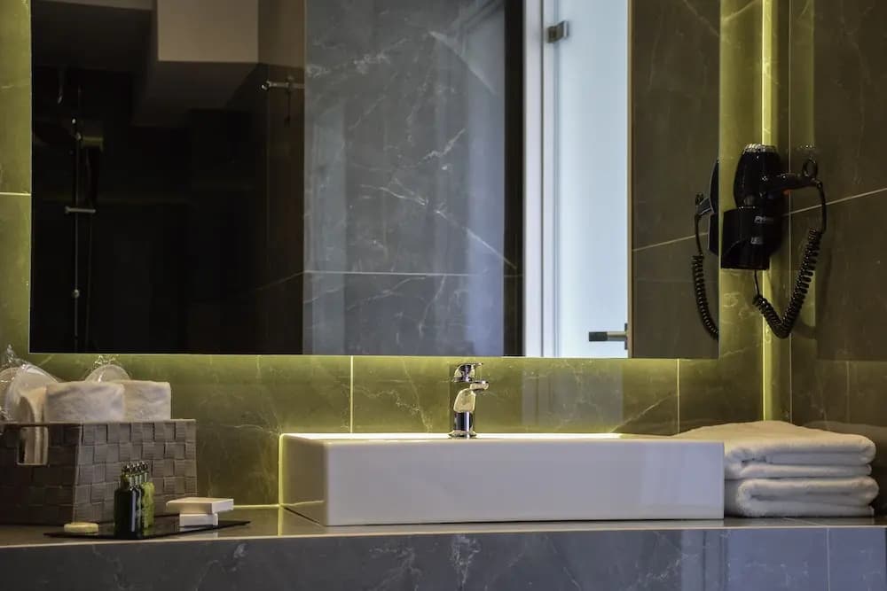 24K Athena Suites - photo 9