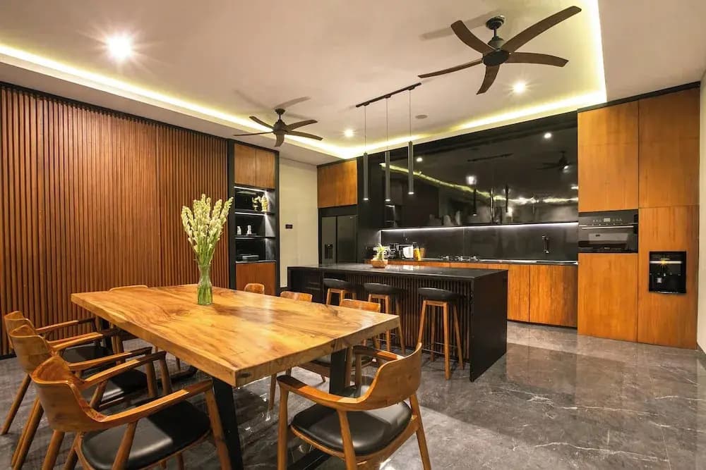 Villa MJ Modern 4BR with Pool & Rooftop - photo 15