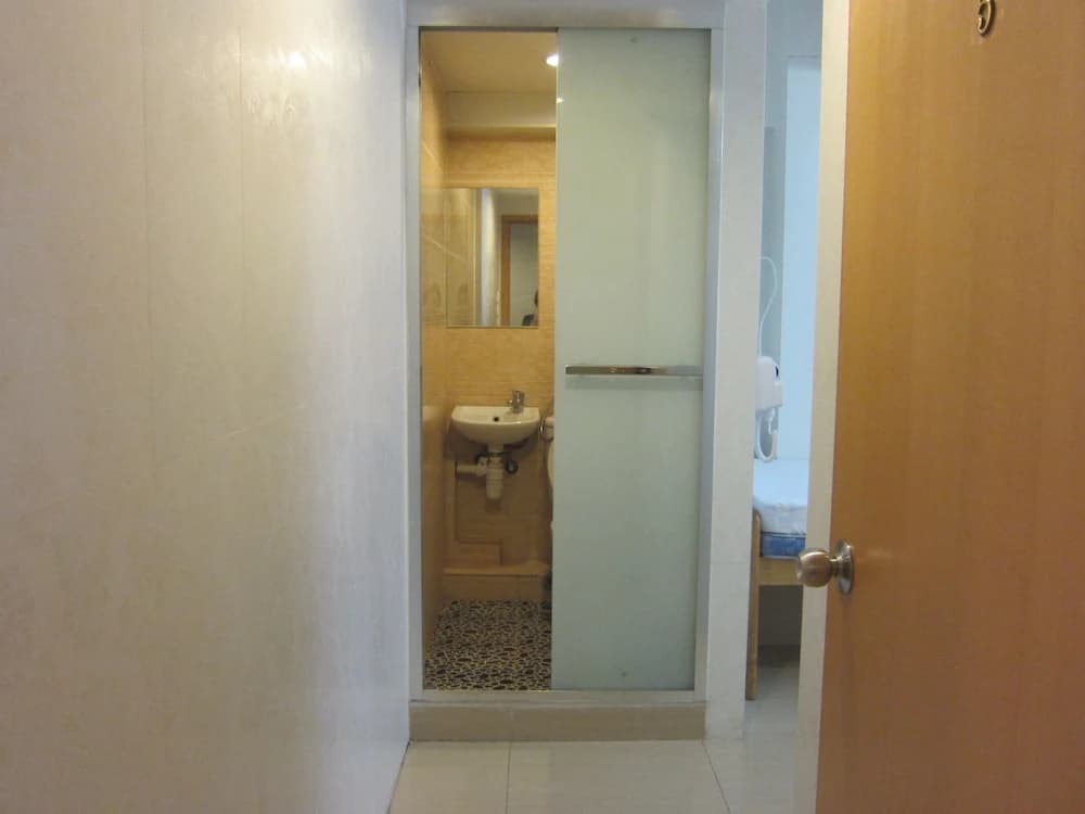 Hung To Hotel - photo 6