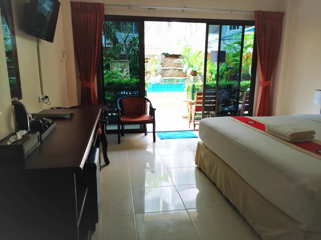 Seven Seas Hotel - photo 24