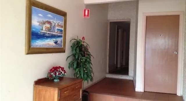 Burwood Lodge - photo 9