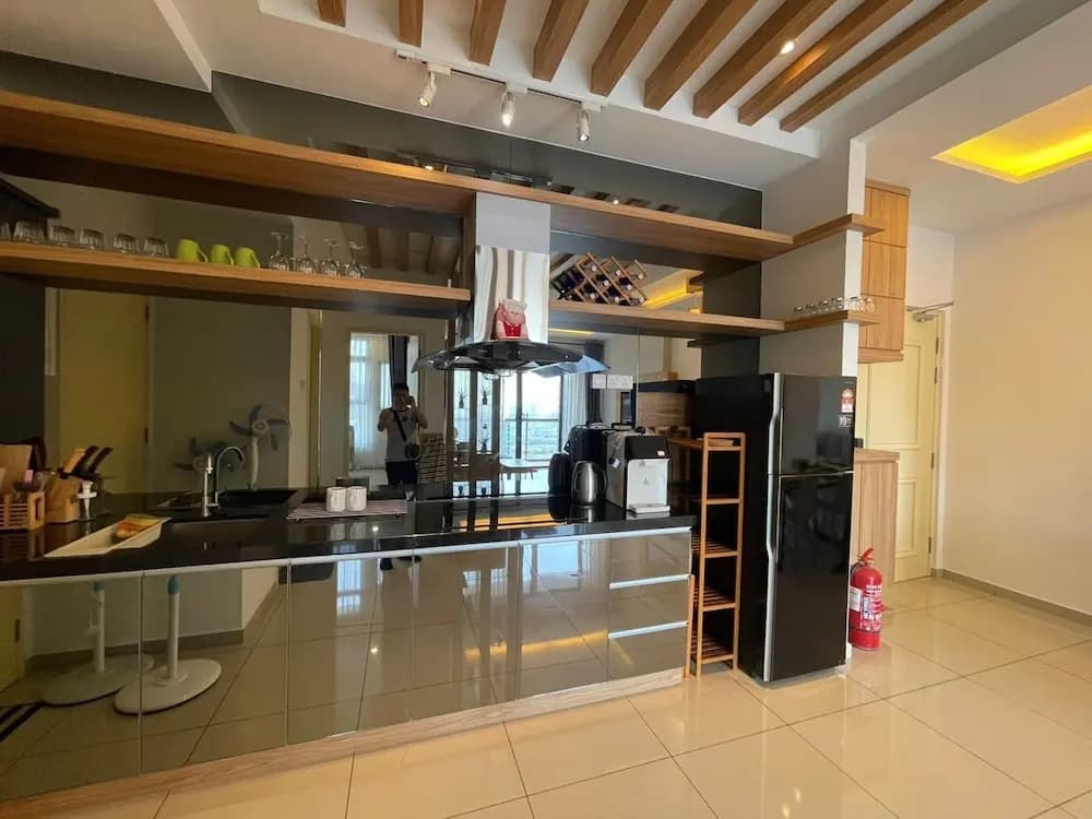 Atlantis Residence by D'sney Guest House - photo 8