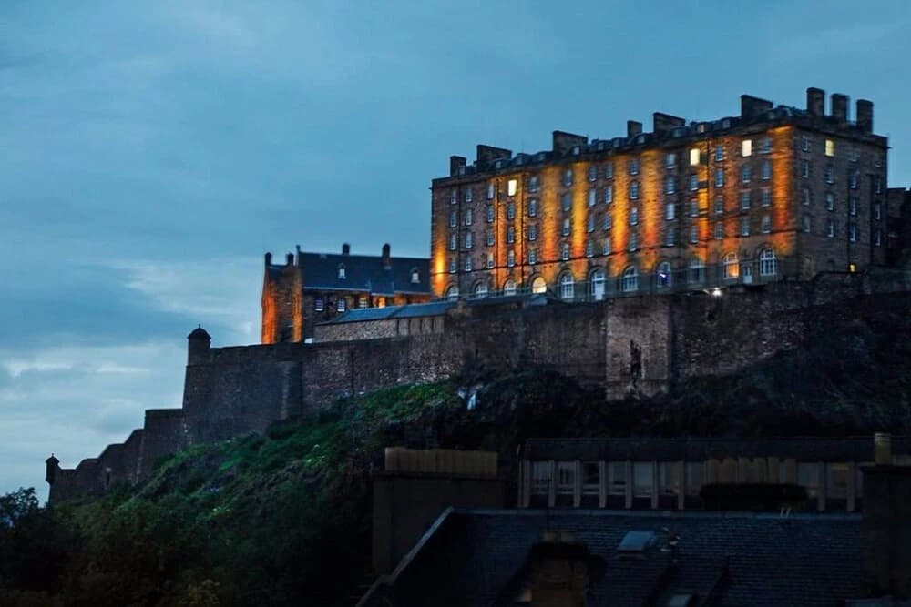 1 Bedroom Flat With Castle View - main photo