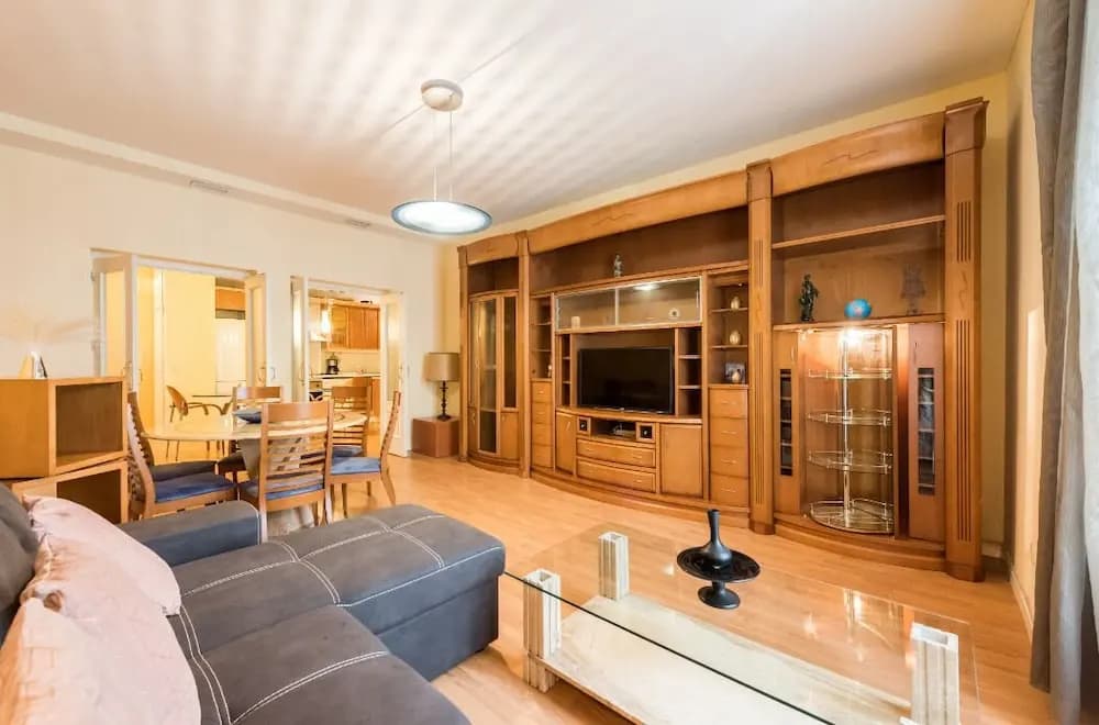 M&F Fuencarral Apartamento - photo 2