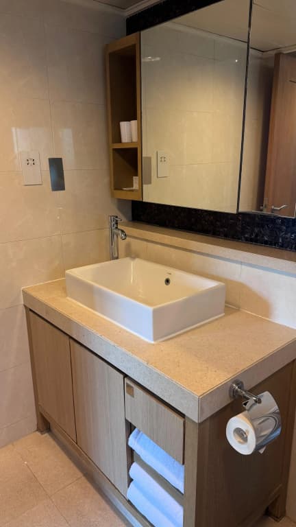 Royal View Hotel - photo 36
