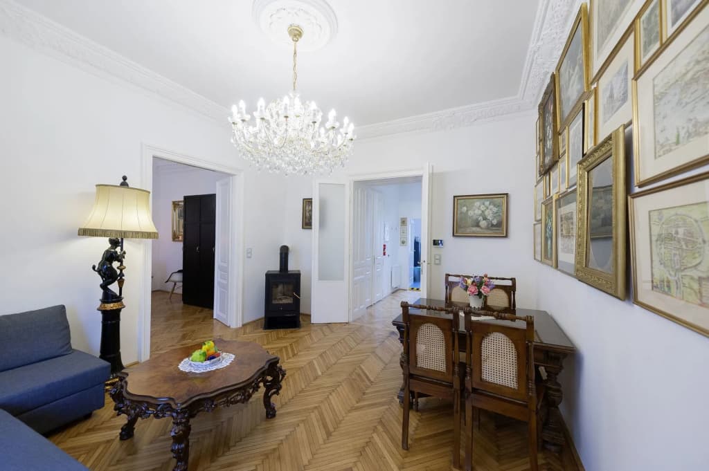 7th Heaven Vienna Center Apartments - photo 13