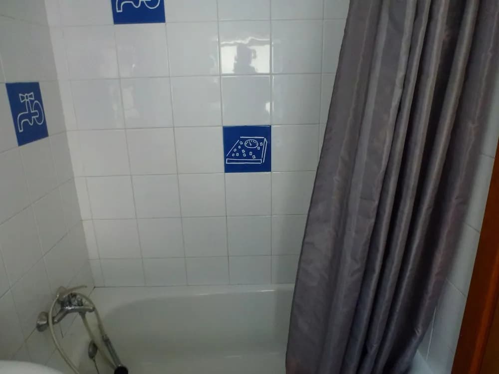 Hospedaria D. Damélio - photo 8
