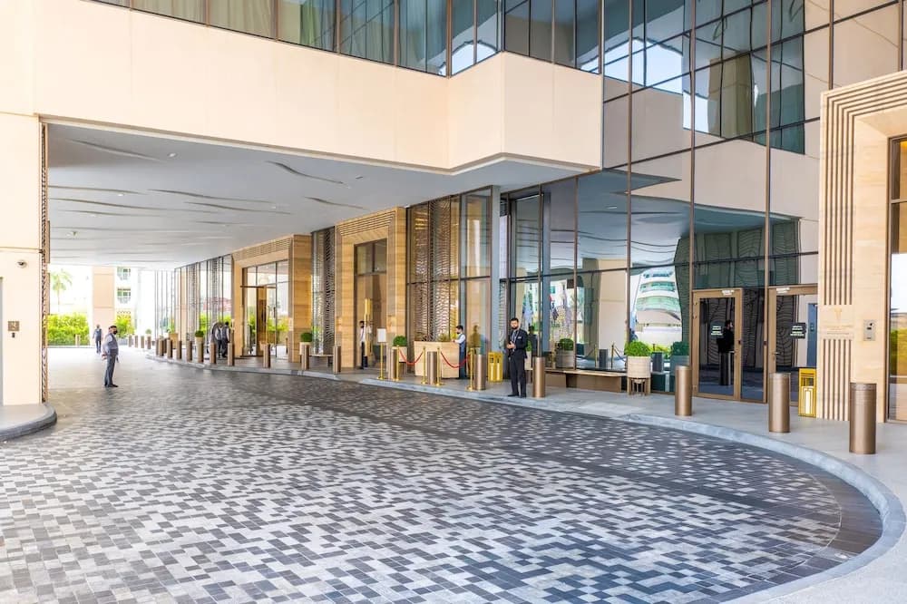 Ultra Luxury Palm Tower with Shared Hotel Facilities - main photo