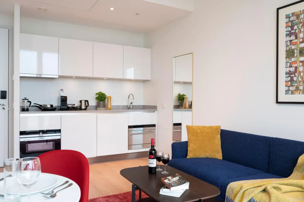 PREMIER SUITES PLUS Amsterdam - photo 12