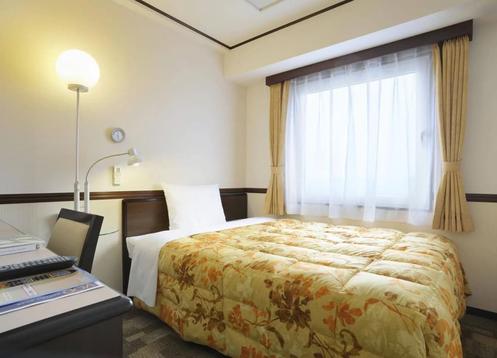 Toyoko Inn Tokyo Tozai Line Nishikasai - photo 5