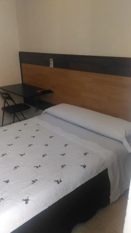 Hostal Alaska - photo 28