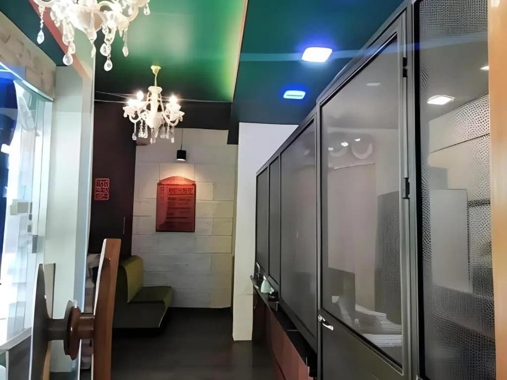 OYO 89411 900 Inn - photo 11