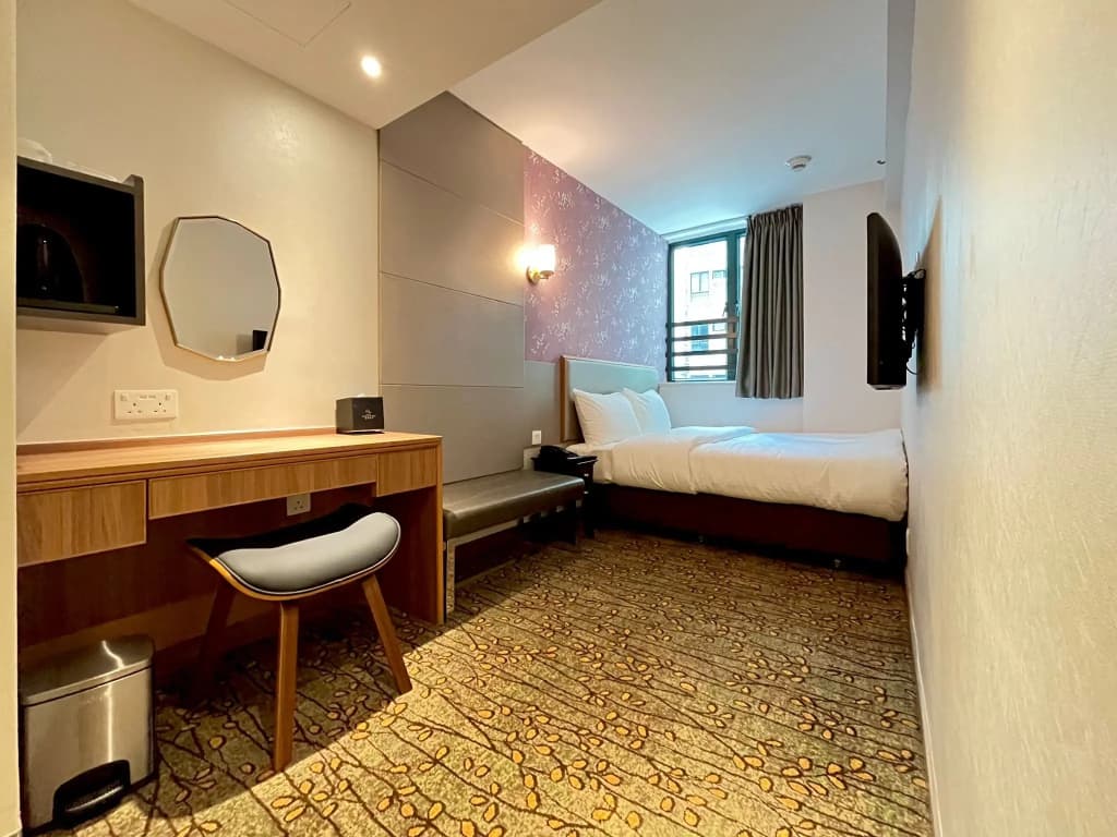 Lander Grand Hotel - photo 4
