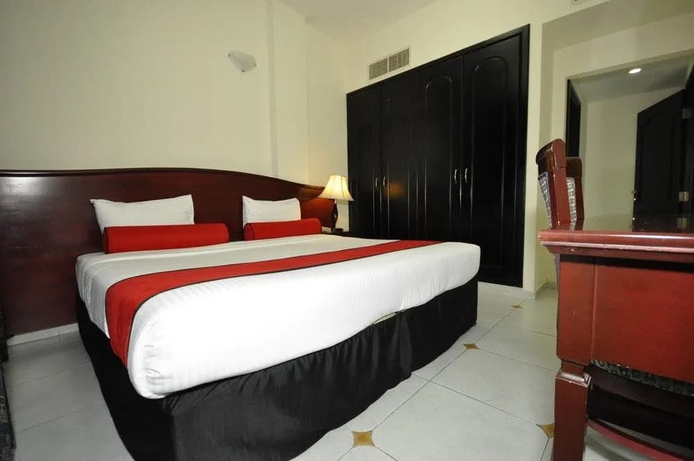 High End Hotel Apartments - photo 2