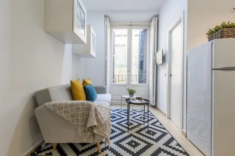 Alterhome Apartamento Madrid de los Austrias I - photo 2