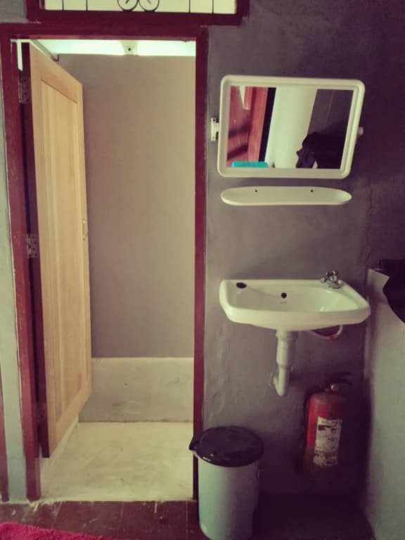 Wachi Hostel Bangkok - photo 6