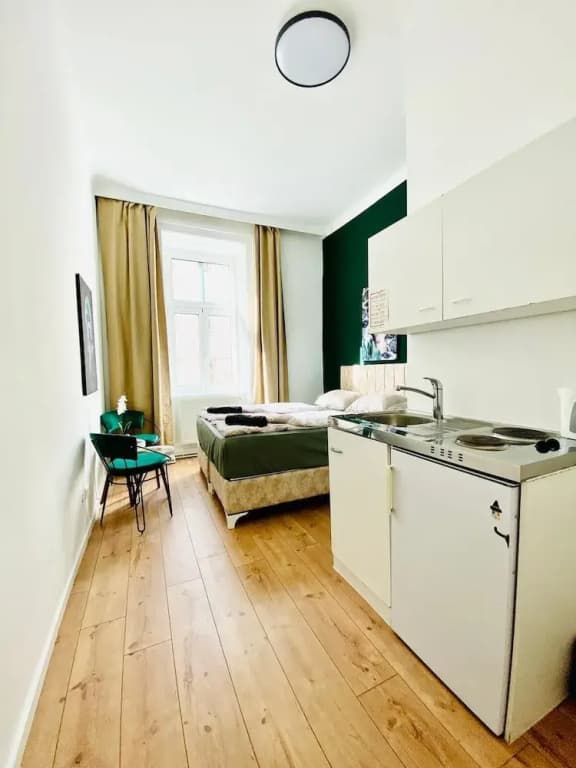 Spacious 8BR Apt with Terrace 16P - photo 7