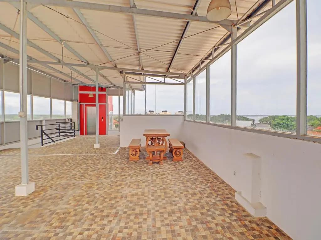 Capital O 92039 Runways House - photo 10