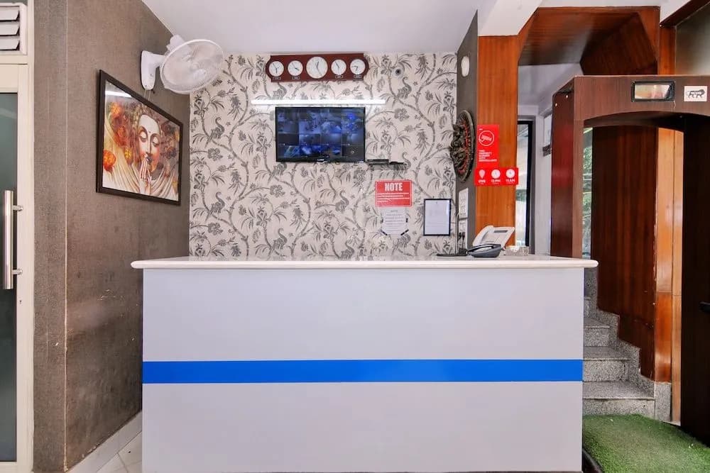 OYO 2041 Hotel Silver Land - photo 13