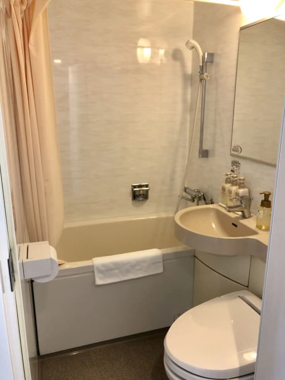 Nesthotel alt. Meguro Station - photo 8