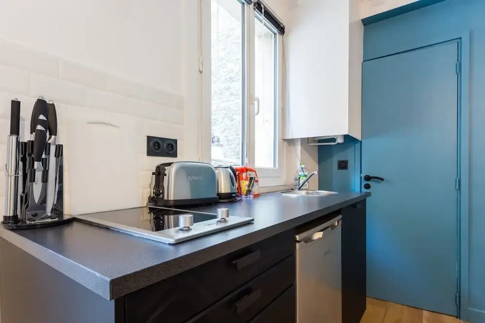 Cozy Studio in the Heart of Paris - photo 11