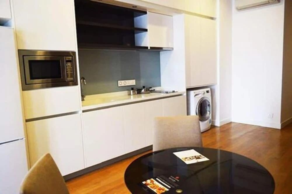 The Charlton Place - photo 9