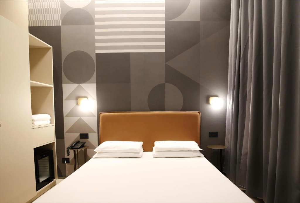 The B Place Hotel - photo 2