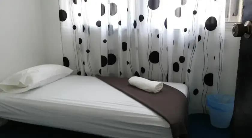 st holidays inn - photo 5