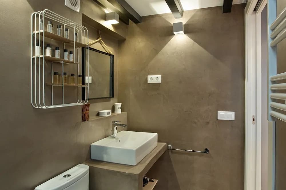Urban District Apartments - Barcelona Smart Vintage Lofts and Apartments - photo 34