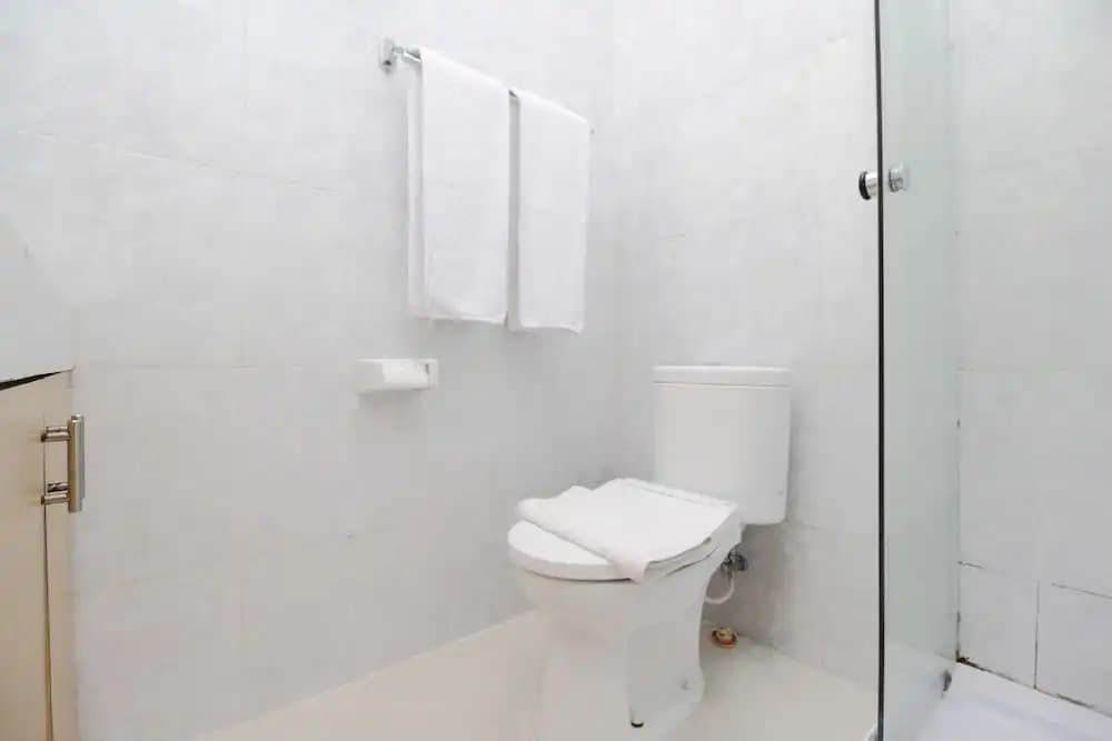 Airy Jimbaran Buanasari 88 Bali - photo 8