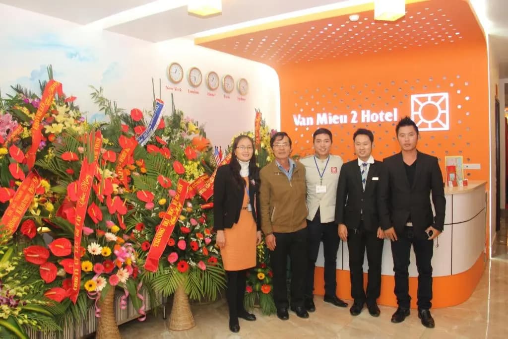 Van Mieu 2 Hotel - photo 17