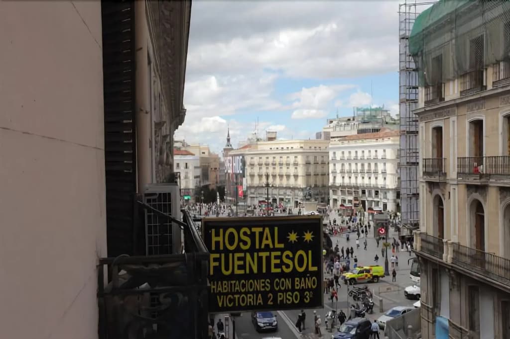 Hostal Fuentesol - photo 11