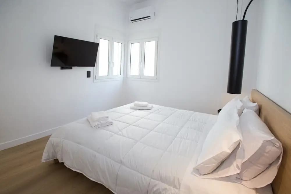 Mocha Acropolis View Apartment - photo 16