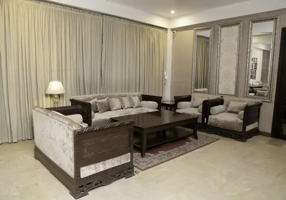 Van Xuan Hotel - photo 6