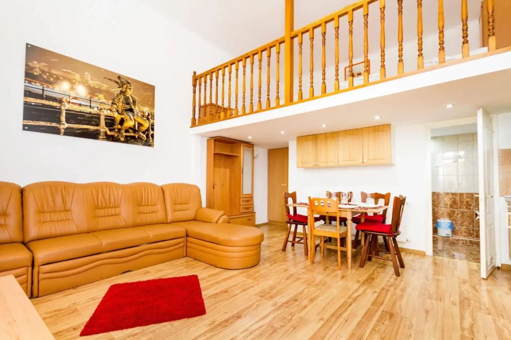 Grand Boulevard Apartments - photo 7