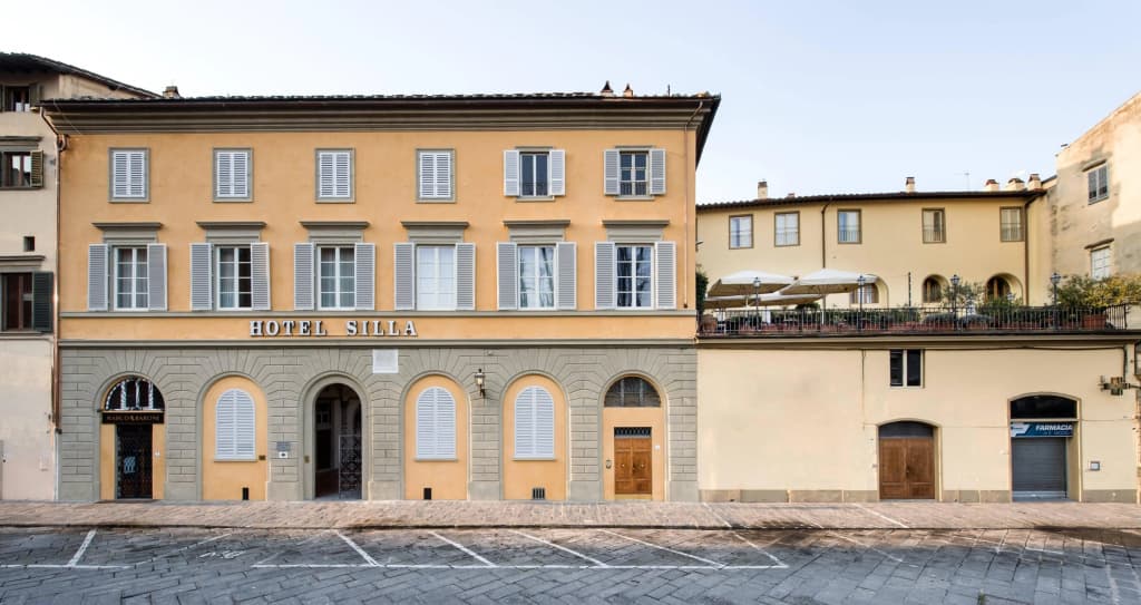 Hotel Silla - photo 1