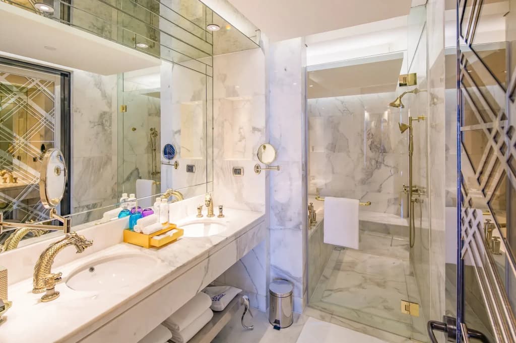 Hotel Indigo Bangkok Wireless Road by IHG - photo 10