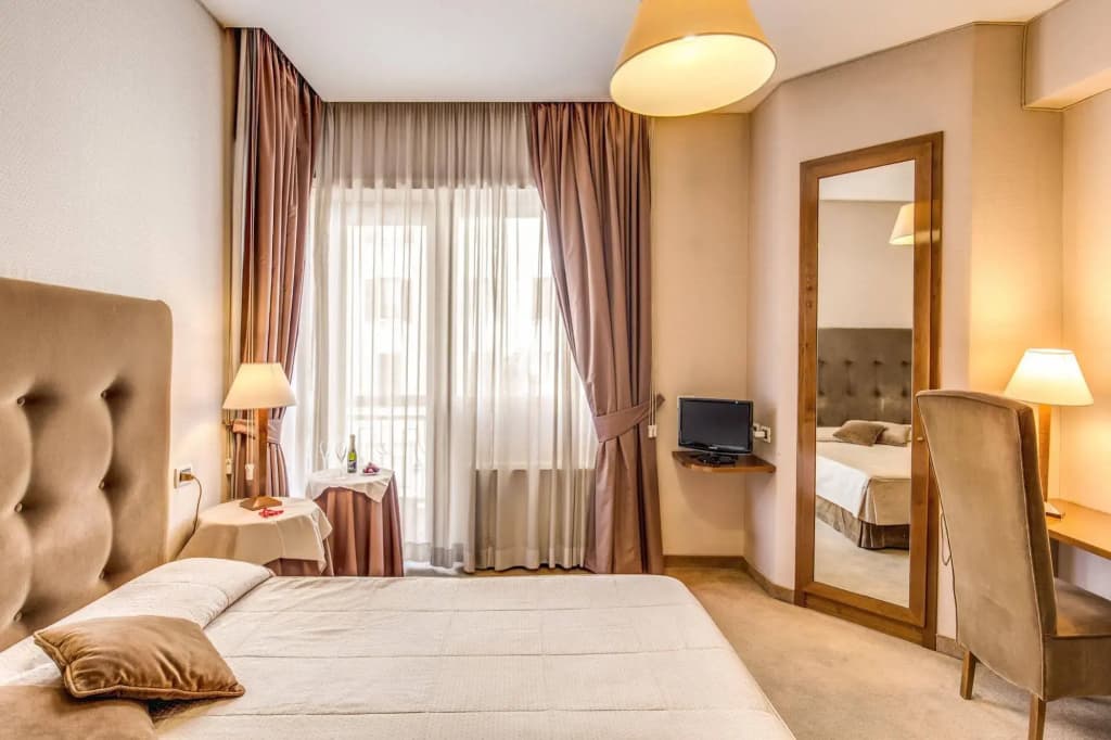 Hotel Farnesina - photo 3