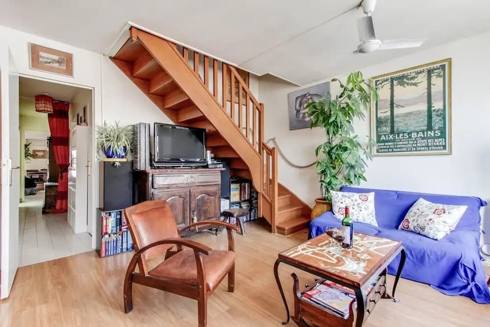 Bright 3BR Duplex Near Nation - photo 10