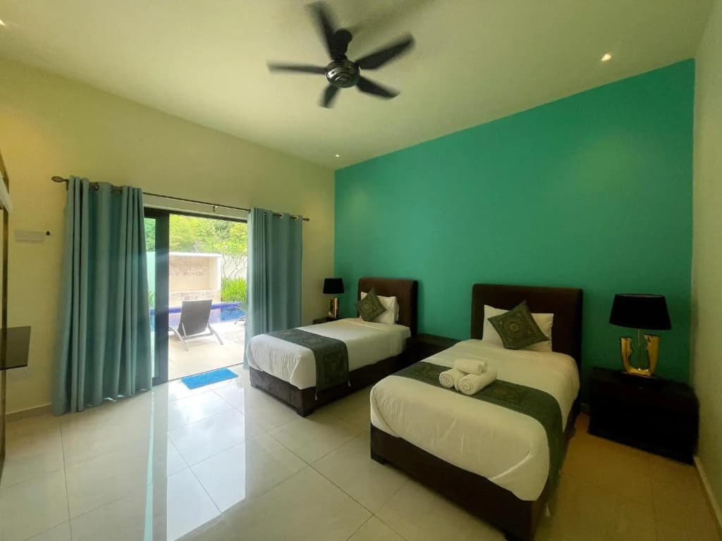 Charis Pool Villa 1 - 3 Bedroom with Private Pool - photo 4