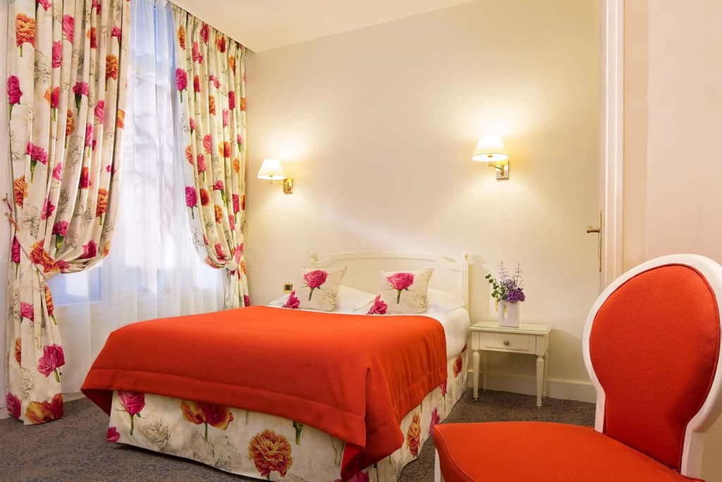 Hotel Queen Mary Paris - photo 4