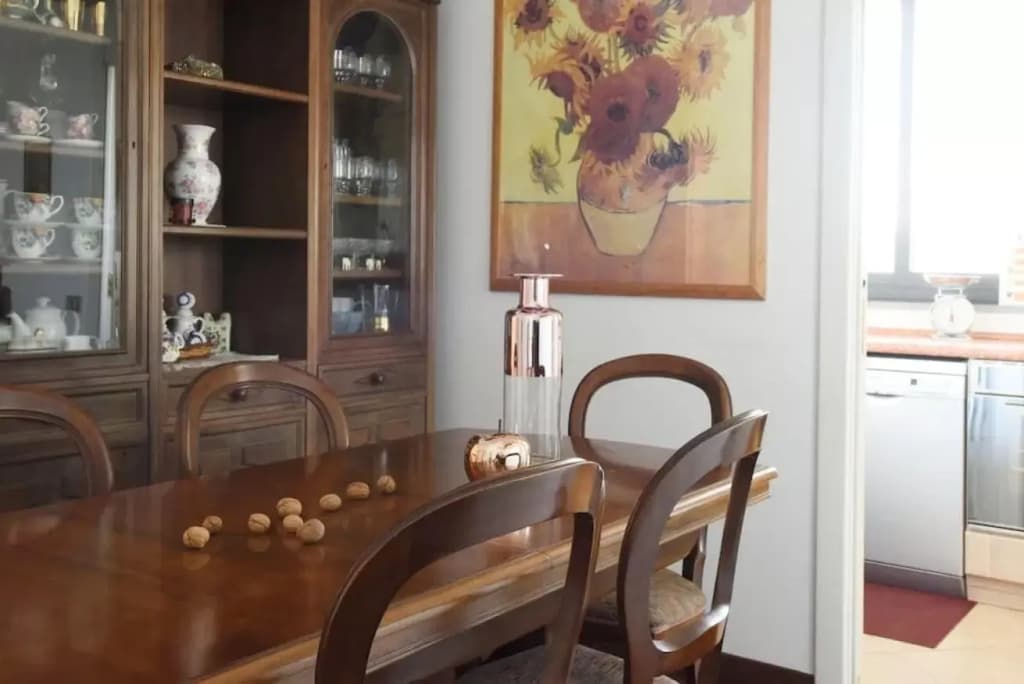 JOIVY Victorian House - photo 14
