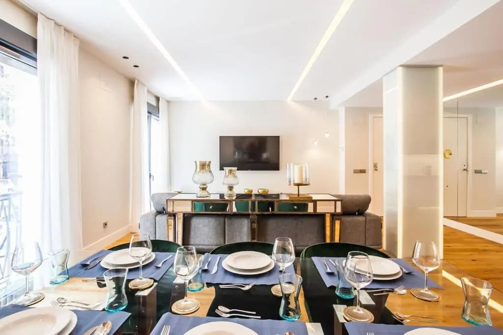 Luxury Apartment Salamanca District - photo 13