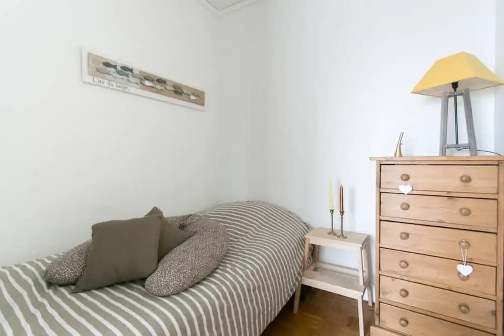 1 Bedroom Apartment Paris Montparnasse - photo 2
